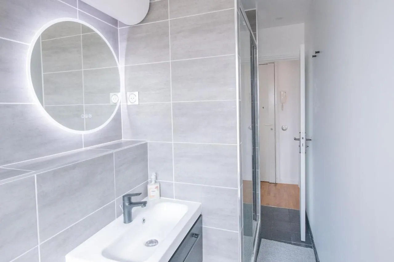 Paris Bercy - Charming Apartment 2 Rooms