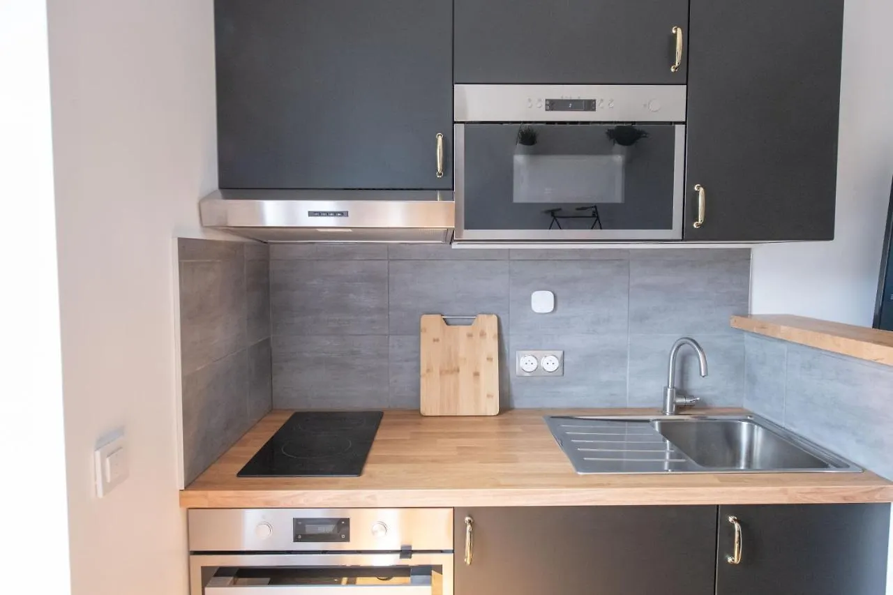 Paris Bercy - Charming Apartment 2 Rooms