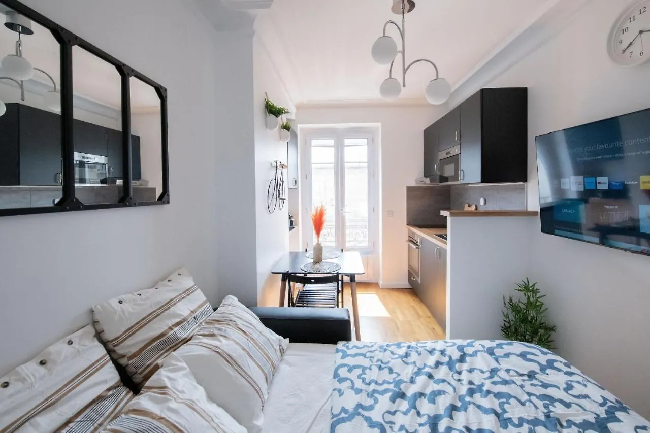 Paris Bercy - Charming Apartment 2 Rooms